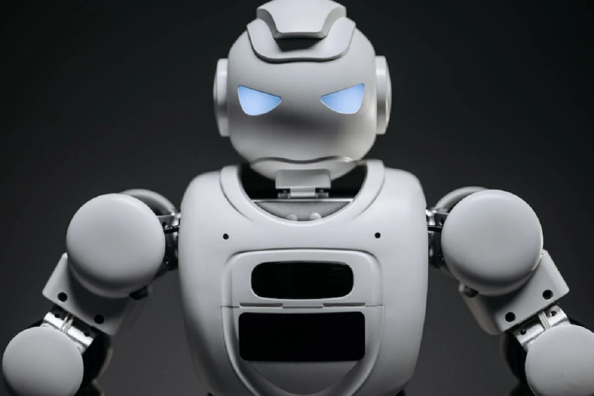 SoftBank Backs Robot Startup 